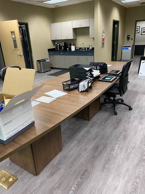 Madison Liquidators - Office Furniture